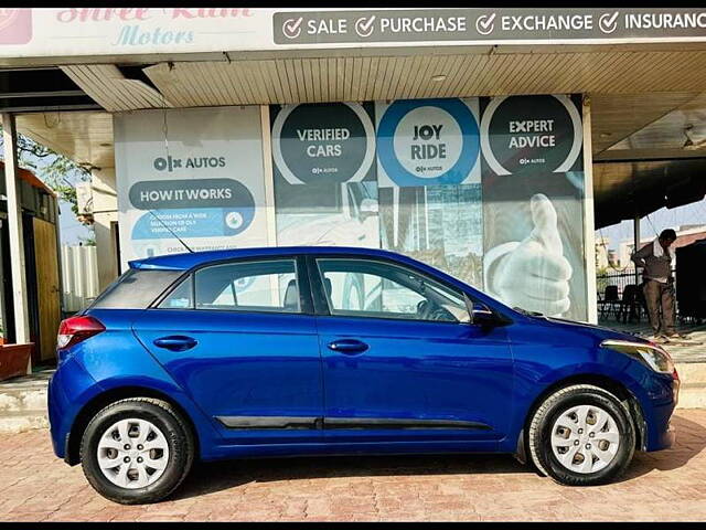 Used Hyundai i20 [2012-2014] Sportz 1.2 in Ahmedabad