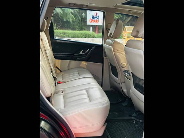 Used Mahindra XUV500 [2015-2018] W10 AT 1.99 in Delhi