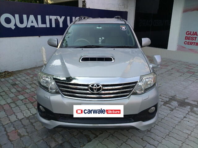 Used 2013 Toyota Fortuner in Lucknow