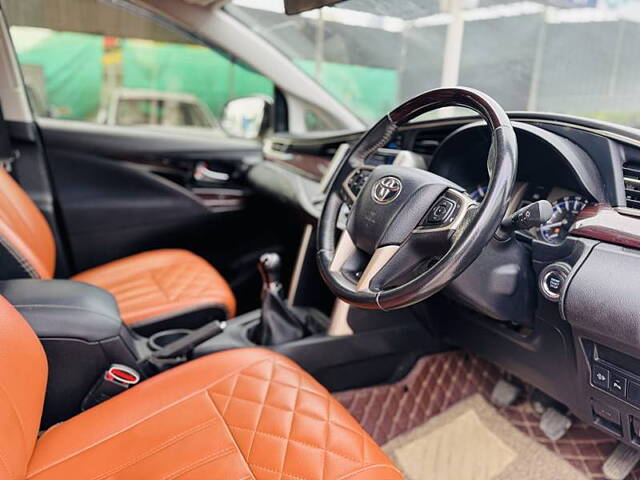 Used Toyota Innova Crysta [2016-2020] 2.4 VX 8 STR [2016-2020] in Hyderabad