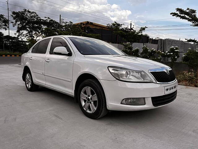 Used Skoda Laura Ambition 2.0 TDI CR AT in Hyderabad