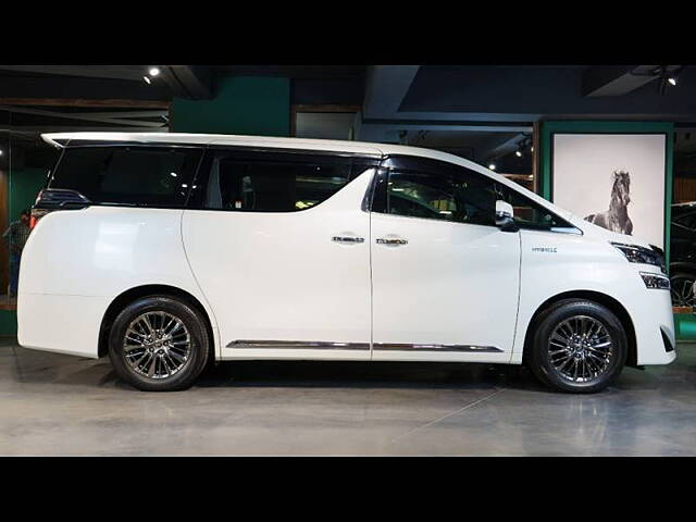 Used Toyota Vellfire [2020-2023] Hybrid in Delhi