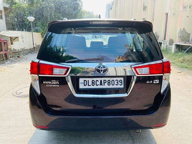 Used Toyota Innova Crysta [2016-2020] 2.4 V Diesel in Delhi