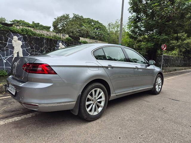 Used Volkswagen Passat Highline in Mumbai