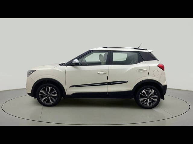 Used Mahindra XUV300 [2019-2024] 1.5 W8 (O) AMT [2019-2020] in Bangalore