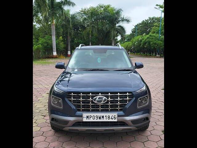 Used 2022 Hyundai Venue in Indore