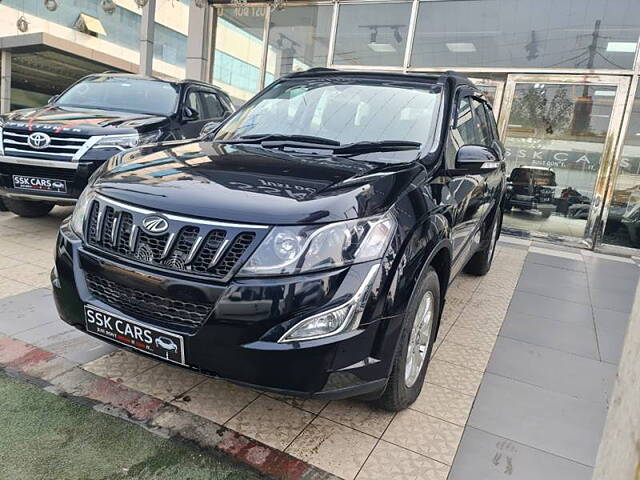 Used Mahindra XUV500 [2015-2018] W10 in Lucknow