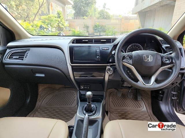 Used Honda City 4th Generation V Petrol in Mumbai