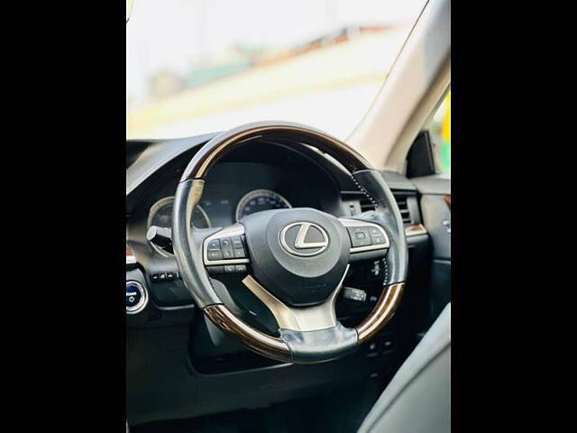 Used Lexus ES [2017-2018] 300h in Delhi