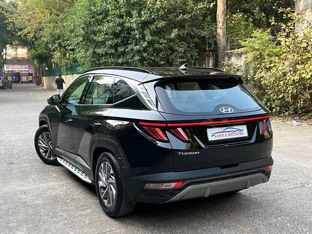 Used Hyundai Tucson Signature 2.0 AT Petrol in Delhi