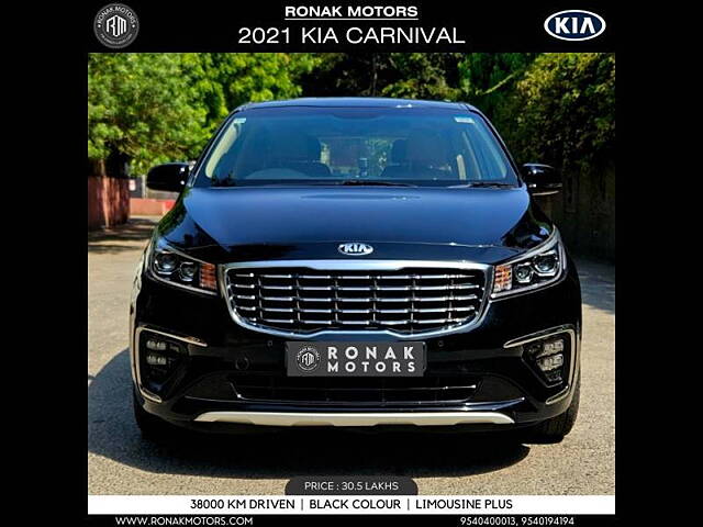 Used 2021 Kia Carnival in Delhi