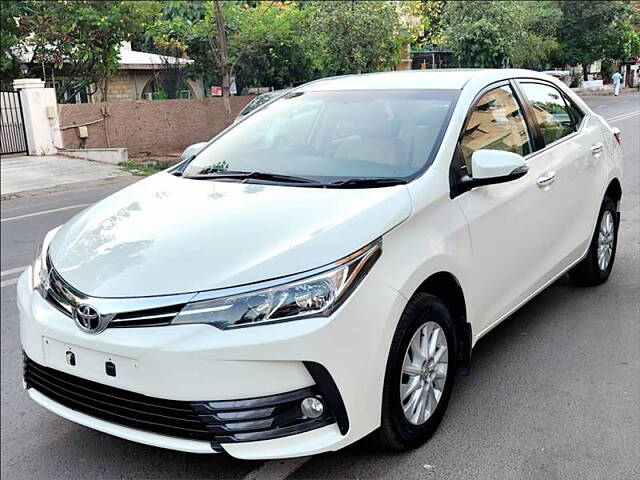 Used Toyota Corolla Altis [2014-2017] G AT Petrol in Ahmedabad