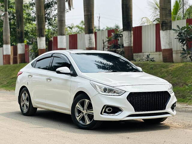 Used Hyundai Verna [2017-2020] SX (O) 1.6 CRDi  AT in Nashik