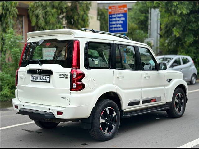 Used Mahindra Scorpio S11 MT 7S in Ahmedabad