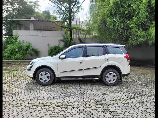 Used Mahindra XUV500 W7 [2018-2020] in Ahmedabad