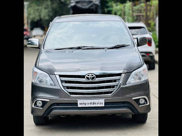 Used 2010 Toyota Innova in Pune