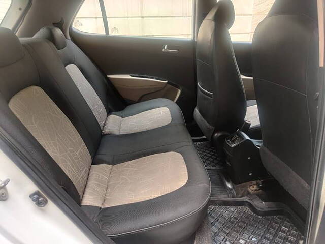 Used Hyundai Grand i10 [2013-2017] Sportz 1.2 Kappa VTVT [2013-2016] in Delhi