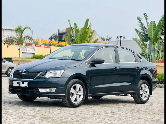 Used Skoda Rapid [2014-2015] 1.5 TDI CR Ambition AT in Surat