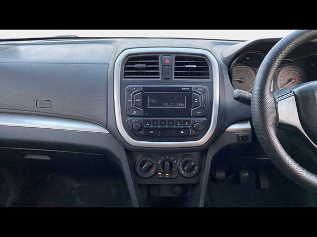 Used Maruti Suzuki Vitara Brezza [2016-2020] VDi in Ahmedabad