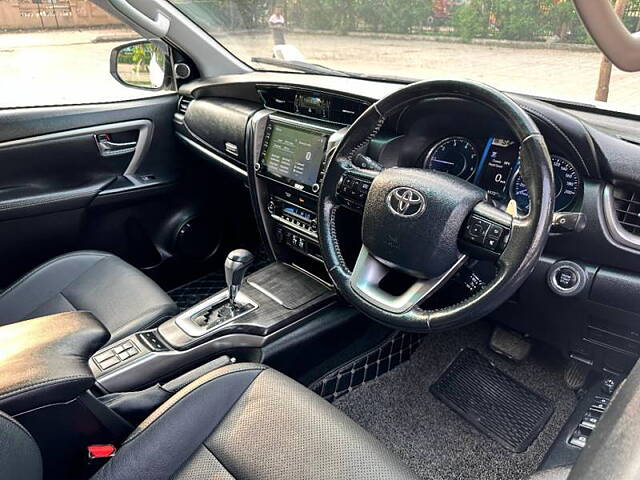 Used Toyota Fortuner 4X2 AT 2.8 Diesel in Jalandhar