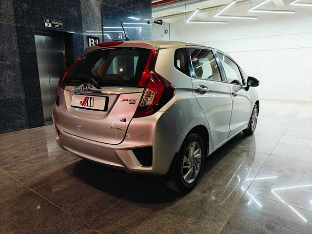 Used Honda Jazz [2015-2018] V AT Petrol in Ahmedabad