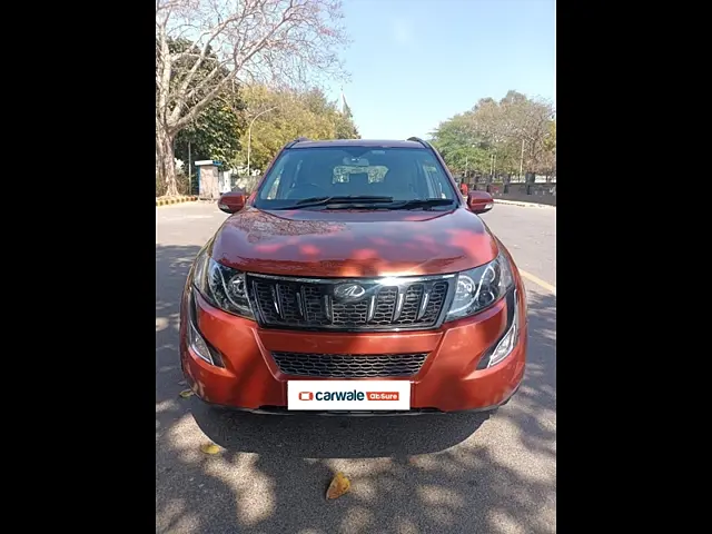 Used 2015 Mahindra XUV500 in Delhi