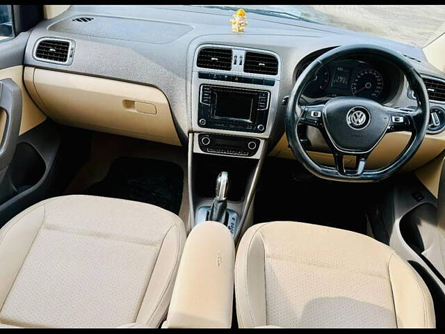 Used Volkswagen Vento [2015-2019] Highline Plus 1.2 (P) AT 16 Alloy in Mumbai