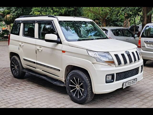 Used 2017 Mahindra TUV300 in Delhi