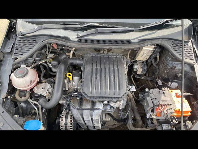 Used Volkswagen Polo [2016-2019] Highline Plus 1.0 (P) 16 Alloy in Nagpur