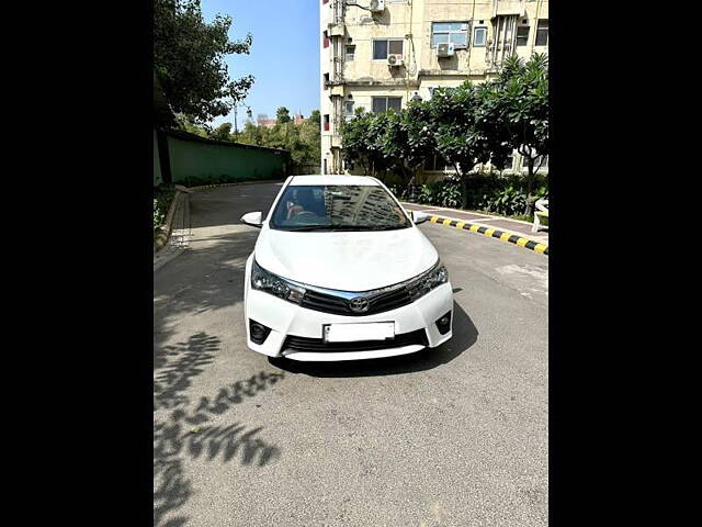 Used 2014 Toyota Corolla Altis in Delhi