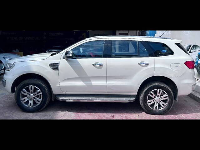 Used Ford Endeavour [2016-2019] Titanium 2.2 4x2 AT [2016-2018] in Jaipur