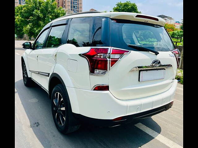 Used Mahindra XUV500 W11 AT in Ahmedabad