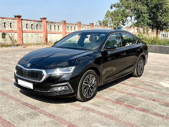 Used 2022 Skoda Octavia in Delhi