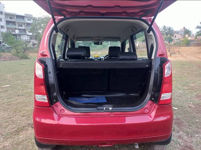 Used Maruti Suzuki Wagon R 1.0 [2014-2019] VXI AMT in Kolhapur