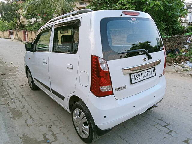 Used Maruti Suzuki Wagon R 1.0 [2014-2019] VXI AMT in Guwahati