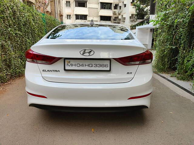 Used Hyundai Elantra [2015-2016] 1.8 SX MT in Mumbai