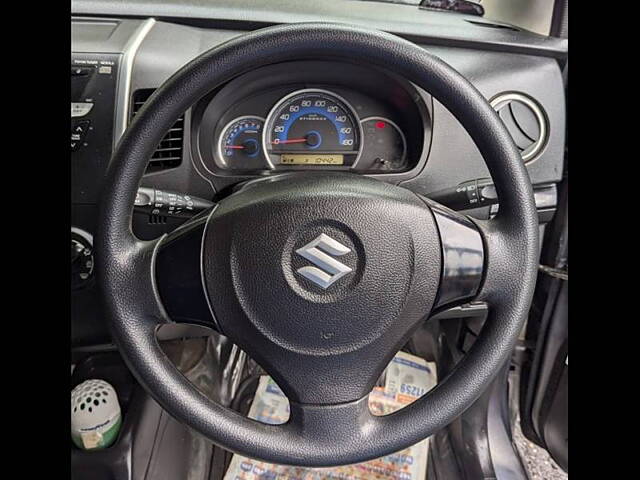 Used Maruti Suzuki Stingray VXi in Mumbai