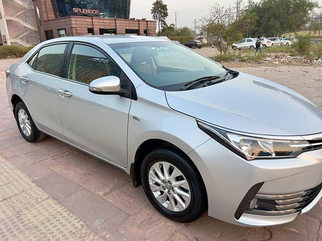 Used Toyota Corolla Altis G Petrol in Delhi