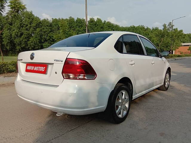 Used Volkswagen Vento [2010-2012] Highline Petrol AT in Ahmedabad
