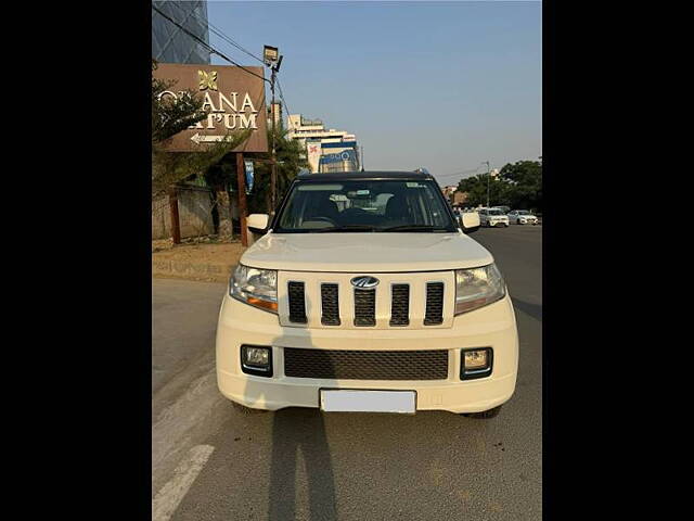 Used 2017 Mahindra TUV300 in Delhi