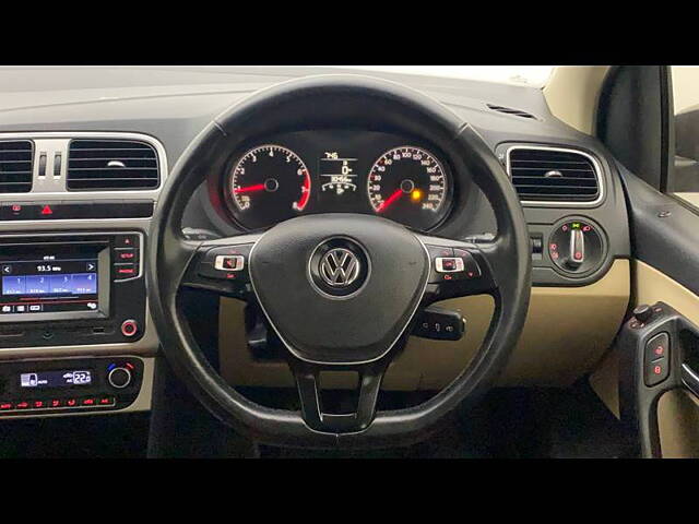 Used Volkswagen Polo [2016-2019] Highline1.2L (P) in Chennai