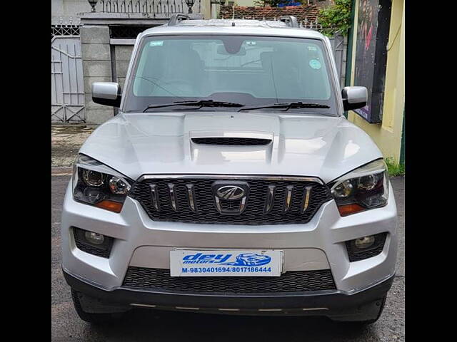 Used 2016 Mahindra Scorpio in Kolkata