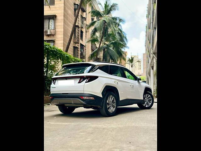 Used Hyundai Tucson Signature 2.0 AT Petrol in Mumbai