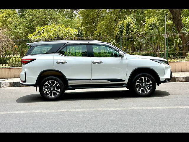 Used Toyota Fortuner Legender 4X4 AT 2.8 Legender in Delhi