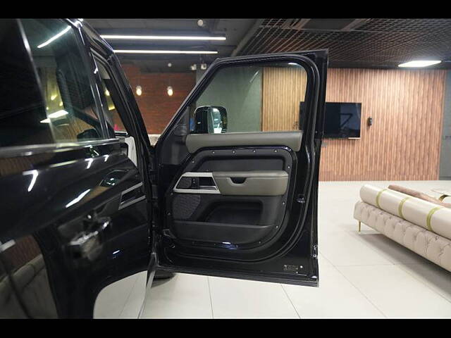 Used Land Rover Defender 110 HSE 2.0 Petrol [2021] in Kanpur