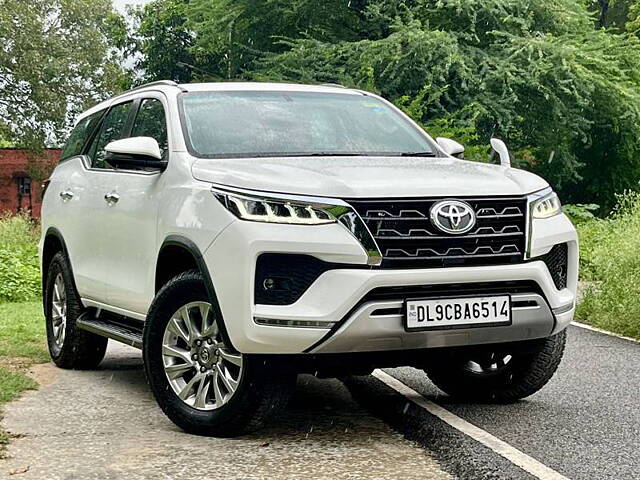 Used Toyota Fortuner 4X4 AT 2.8 Diesel in Delhi