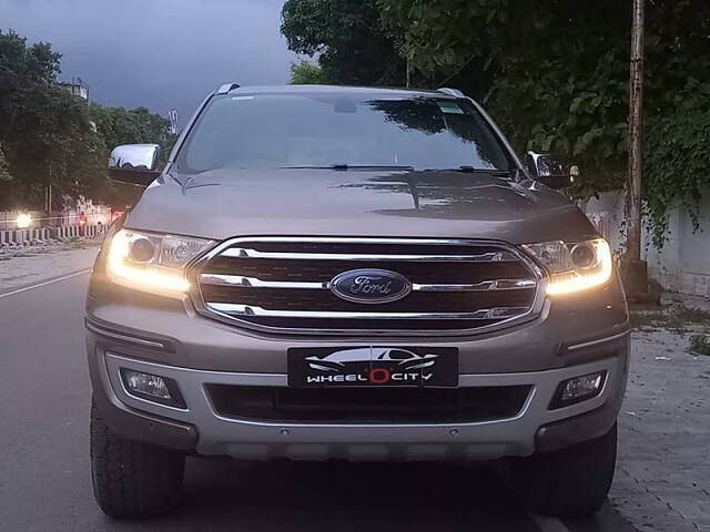 Used 2019 Ford Endeavour in Kanpur