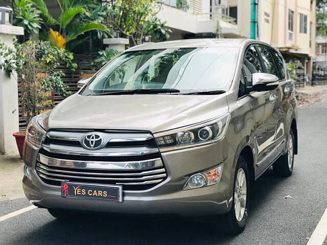 Used Toyota Innova Crysta [2016-2020] 2.4 V Diesel in Bangalore