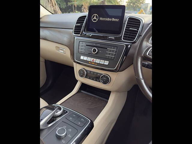 Used Mercedes-Benz GLE [2015-2020] 400 4MATIC in Delhi