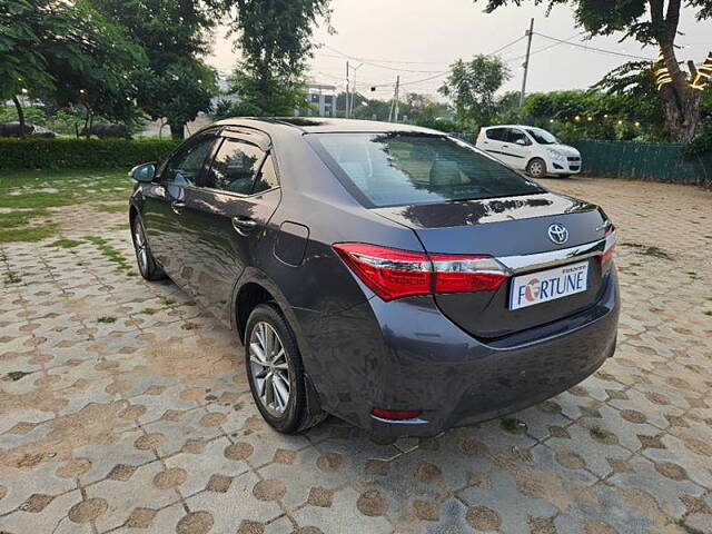 Used Toyota Corolla Altis [2011-2014] 1.8 VL AT in Delhi